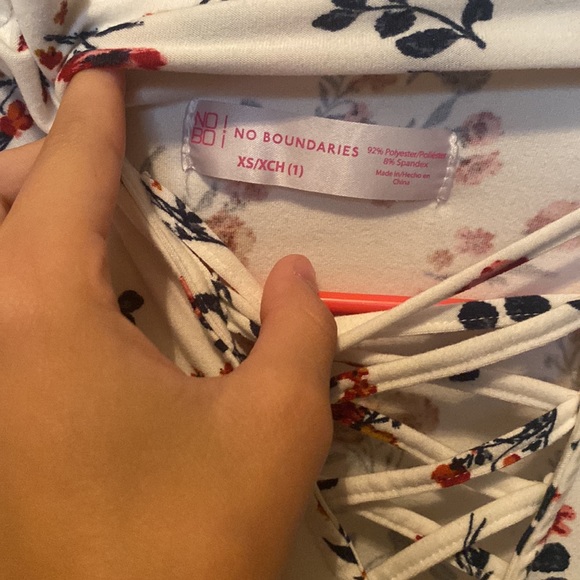 Selling a shirt! - Picture 2 of 3